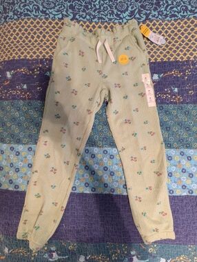 NWT Size 8 Girls Floral Green Drawstring Pants